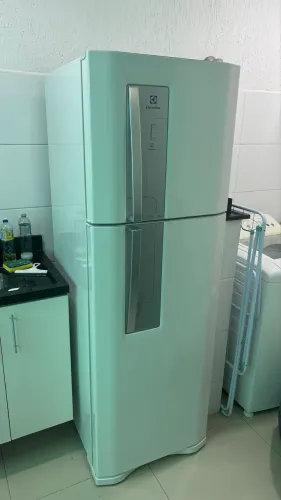 Geladeira Eletrolux DF42 220v
