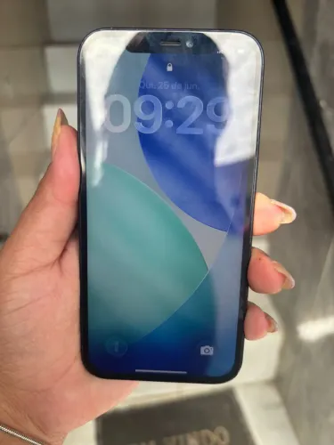iPhone 12