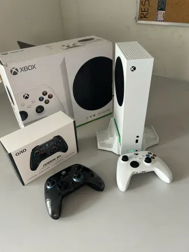 Xbox Series S 500gb! Kit completo!