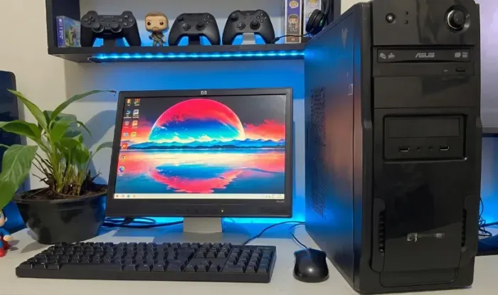 Computador - Core i3 540, 4gb RAM, 500gb HD, Windows 10, Monitor LG, WIFI