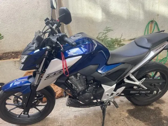 HONDA CB TWISTER 2026 - APENAS 6.000 KM