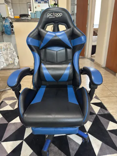 Vendo cadeira gamer azul