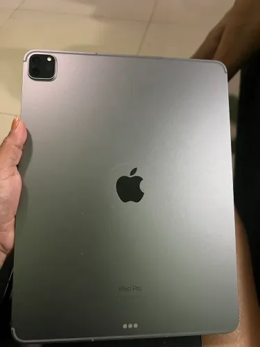 IPAD PRO, 12,9 POL, 256 GB - SEMI NOVO