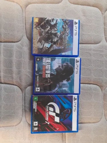 Jogos ps5 (3 jogos por 160)