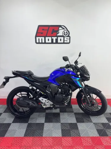 FZ25 250 FAZER FLEX C/ APENAS 1.600KM