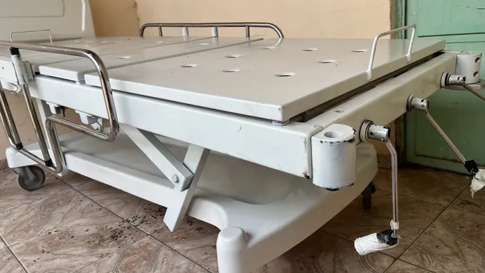 Cama Hospitalar Com Elevação de Altura