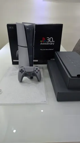 PS5 Especial 30th Anniversary Edition - Aceito Cartão