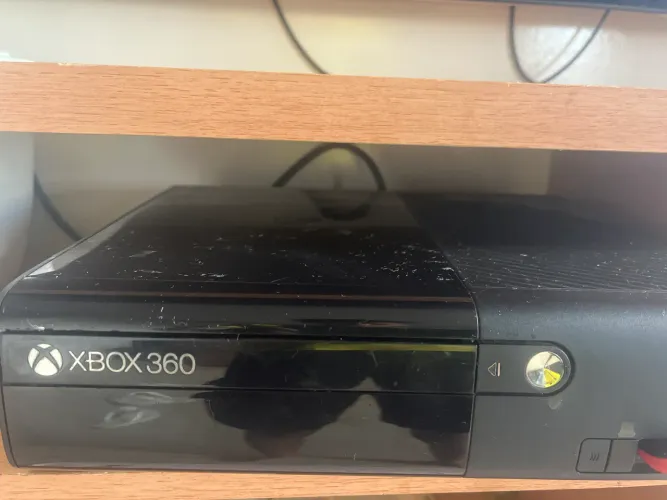 Vendo Xbox 360