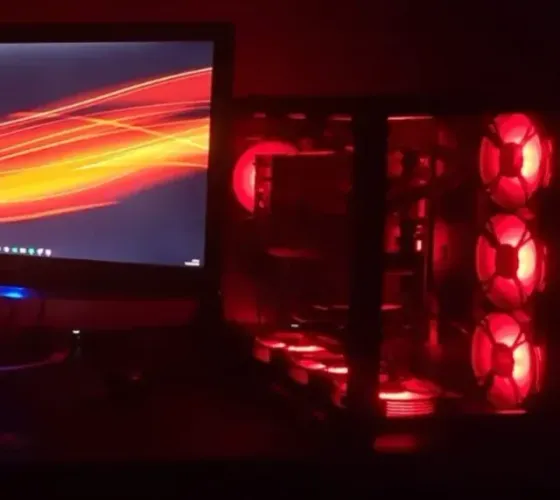 PC Gamer - Ryzen 7 5700X - RX 6750 XT Mech 2X - 32GB RAM - 1TB