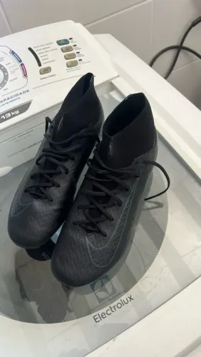 Chuteira Nike Mercurial 40