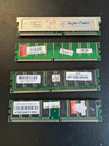 Kit 4x Memória DDR1 400 512MB PC3200