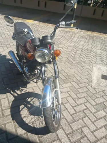 CG 125. 1982