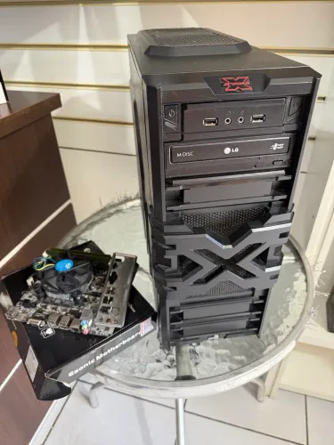 Kit Placa Completa e Gabinete Gamer Seminovo