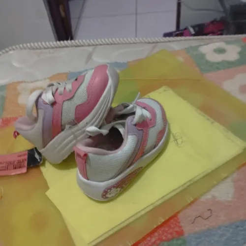 Sapatinho de bebê n 19