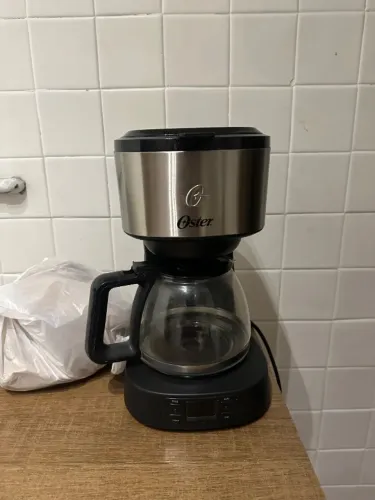 Cafeteira 110v programável oster