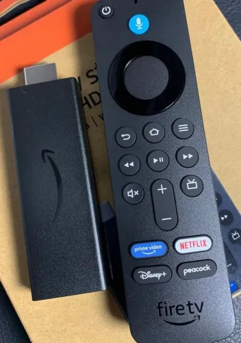 FIRE TV Stick HD Última Geração Original Lacrado Transforme Qualquer TV em uma SMART 