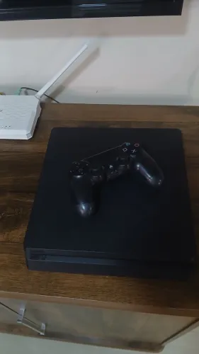 PlayStation 4 Slim (Sem o controle / Manete estragada)