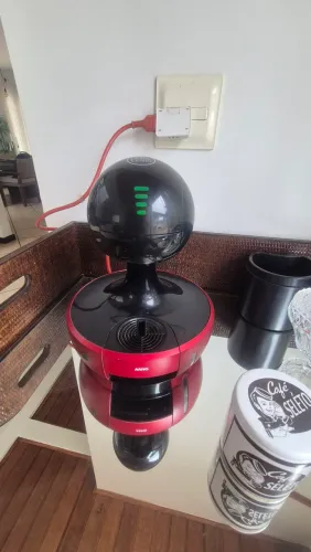 CAFETEIRA EXPRESSO NESCAFÉ DOLCE GUSTO MODELO DROP
