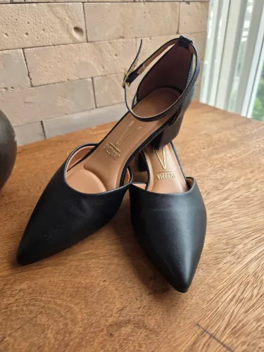 Sapato Vizzano Preto - Tam. 36