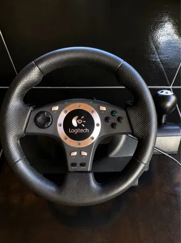 Volante Logitech Drive Force Pro