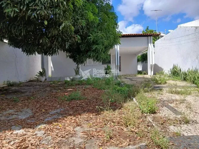 Casa para locação no Bairro Planalto Ininga, Teresina