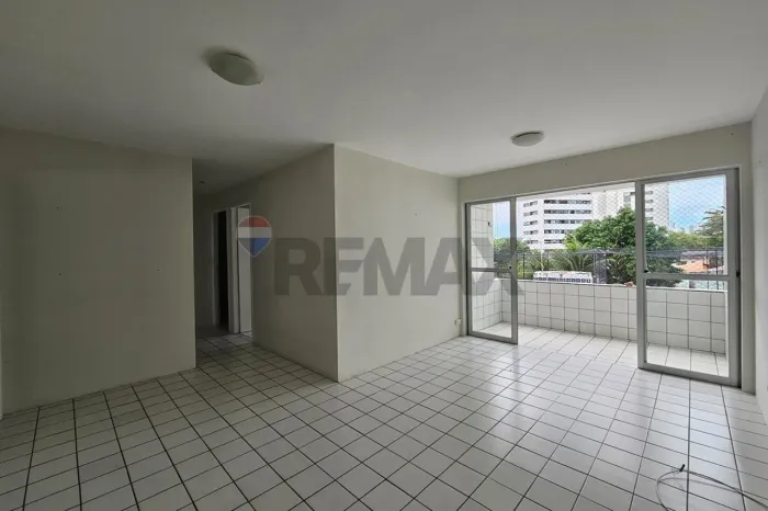 Apartamento aluguel, 3 quartos (1 suíte), varanda, 1 vaga, 81m² em Boa Viagem
