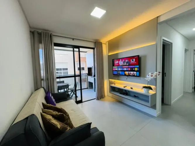 Apartamento com uma linda vista para área verde disponível para aluguel, na Praia Grande/S