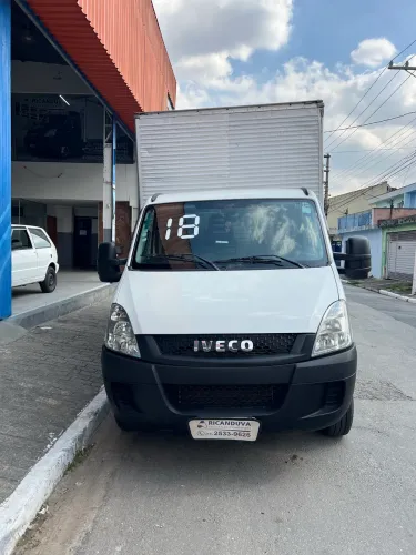 Iveco Daily Chassi 35s14 3.0 16V Diesel Mec. (e5) 2018