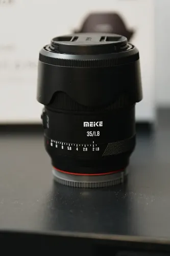 Lente Meike 35mm 1.8 Sony E-Mount