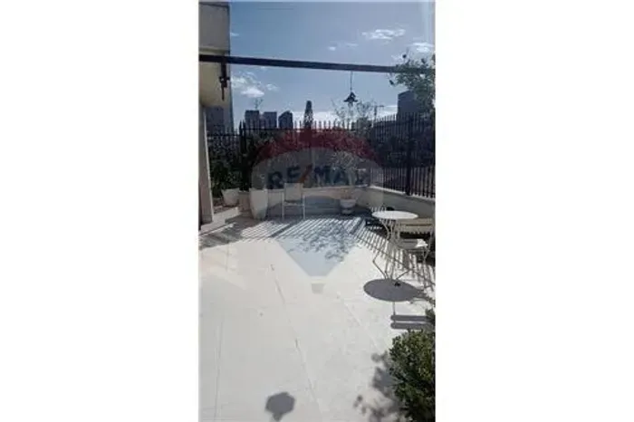 Cobertura para venda em Jardim Paulista com 3 quartos, sendo 2 suítes, 238m²