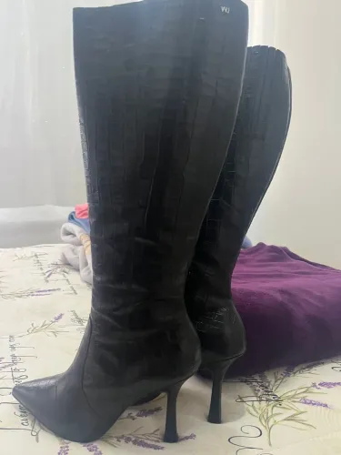 Bota Wj