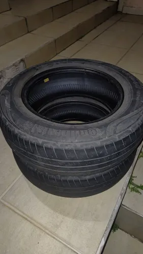 Par de pneus continental 175/70R14