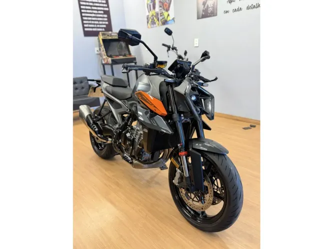 Ktm 990 duke black 2024