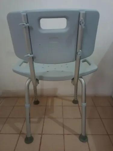 Cadeira de banho prata
