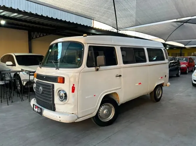 Volkswagen Kombi Standard 1.4 MI Total Flex 8V 2012