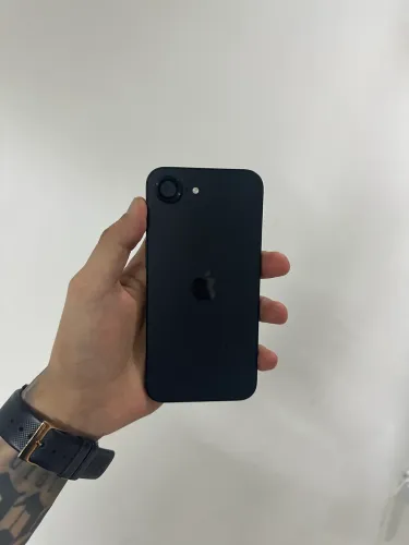 IPHONE 17e 256 GB 100% Bateria