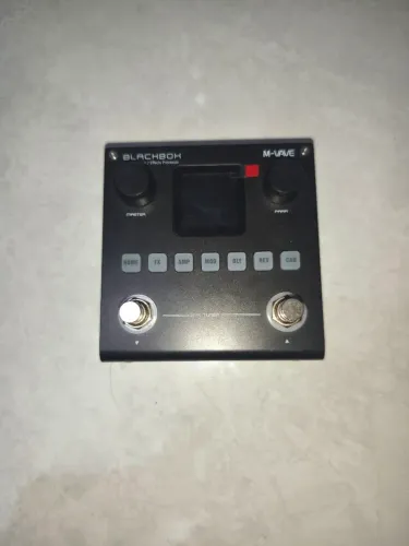Pedaleira M-VAVE Ann blackbox