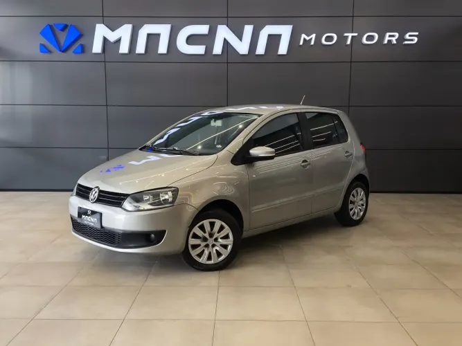 Volkswagen Fox 1.6 MI Total Flex 8V 5P 2013