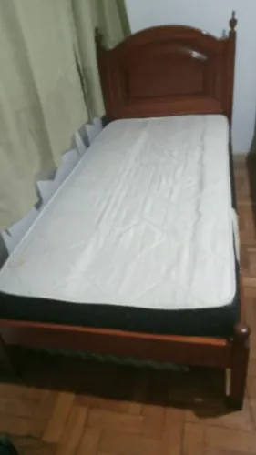 Cama solteiro e colchão 