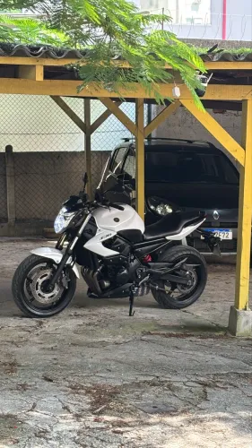 XJ6 N EM ÓTIMO ESTADO