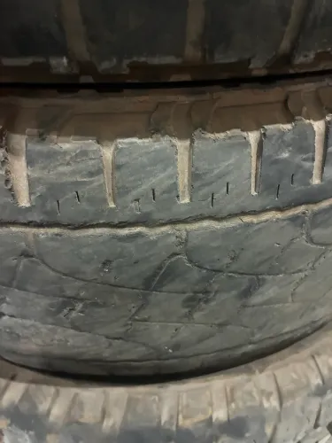 4 pneus de camionete 255 75 r15