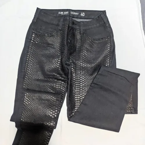 Calça Feminina semi Nova - Tam 40