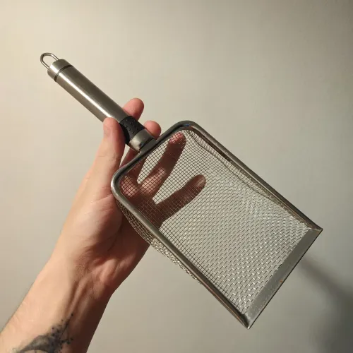 Pá Higiênica Inox para gatos