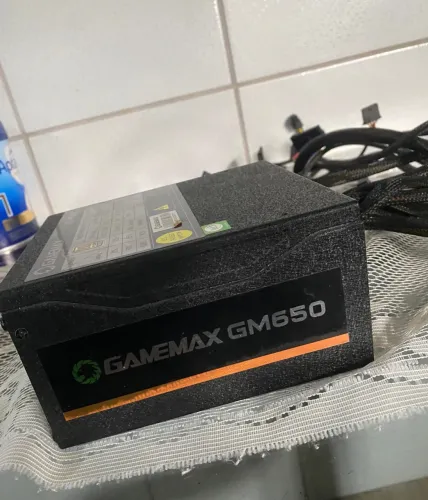 Fonte gamemax 650w selo 80 plus bronze