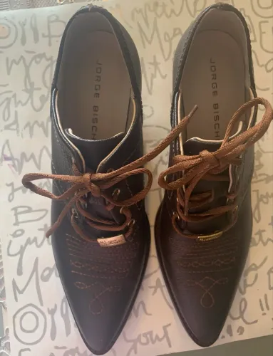 Bota COUNTRY N 36 usada apenas uma vez