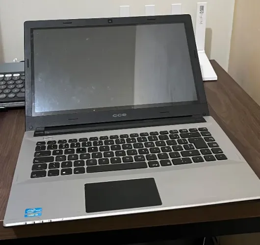 Notebook CCE Ultra Thin HT345 - Não testado (aparenta não ligar)