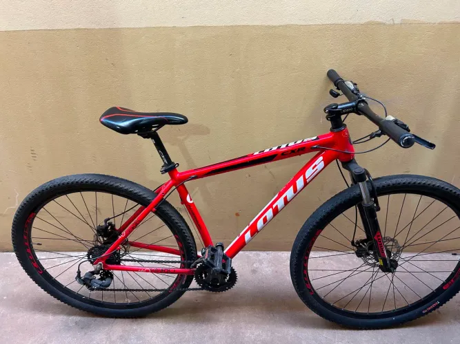 vendo bicicleta aro 29 seminova