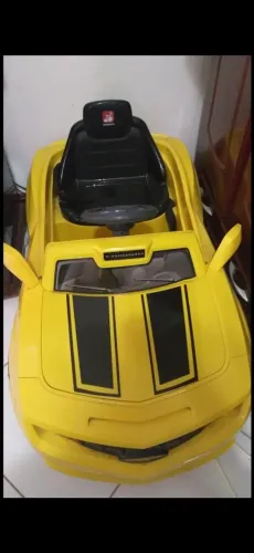 Carro Camaro infantil