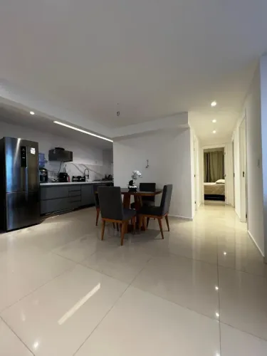 Brisas Altos do Calhau | 72m² | 3 Quartos | 2 Suítes | Andar Alto | Lazer Completo