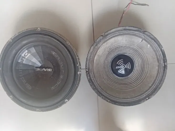 Vendo ou troco auto falante de 12 bravox pesadao